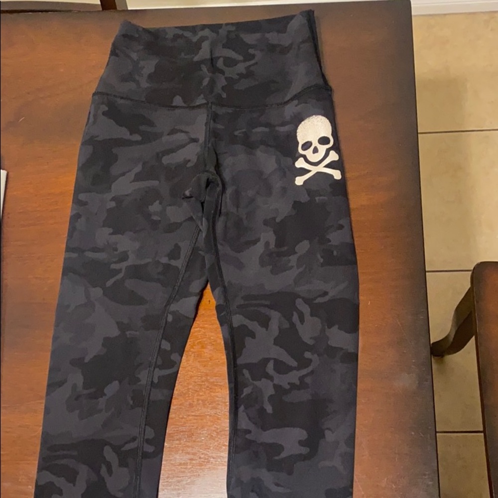 Lululemon - Soul Cycle legging